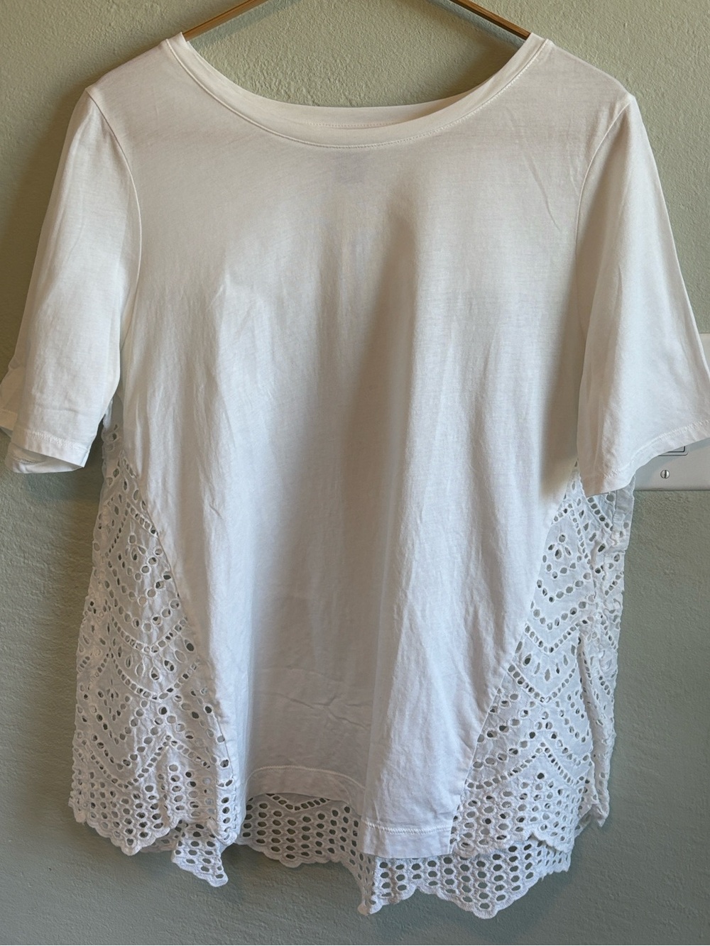 Bundle 2/$30! Chico's M White Eyelet Short Sleeve Top T-shirt Cottagecore